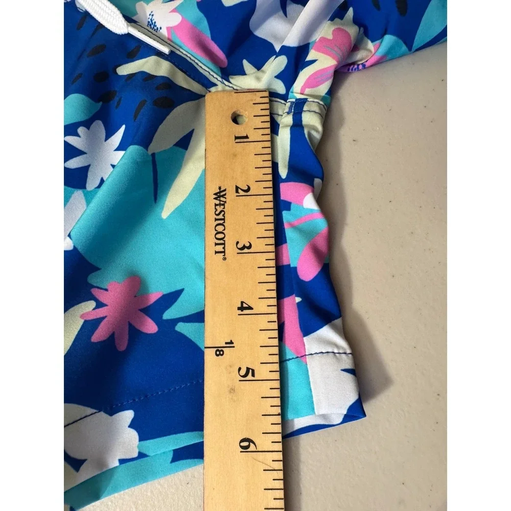 Chubbies Swim Trunks Men XL Blue Floral Surprises 5.5